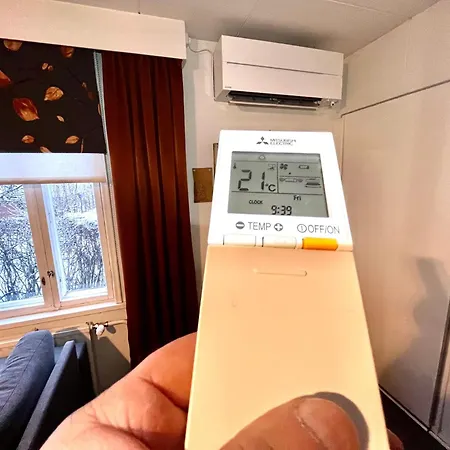 Keskusta 10 Min, Saehkoeauton Lataus, Vapaa Pysaekoeinti Appartement *