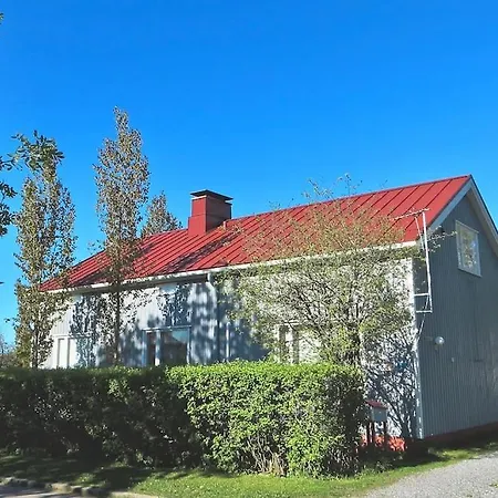Keskusta 10 Min, Saehkoeauton Lataus, Vapaa Pysaekoeinti Appartement *